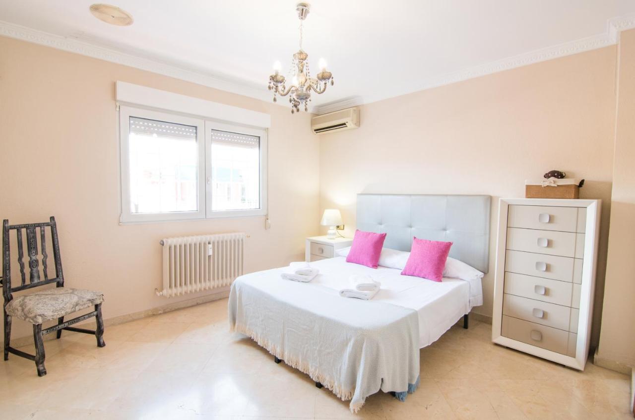 Lope De Vega Apartment กรานาดา ภายนอก รูปภาพ